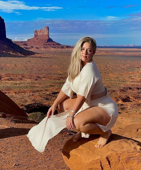 Nagie wyciekłe zdjęcie OnlyFans od Ellanabryan