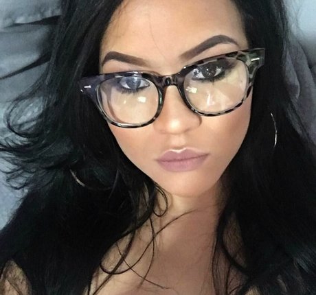 Nagie wyciekłe zdjęcie OnlyFans od Toni Salina Chee Young