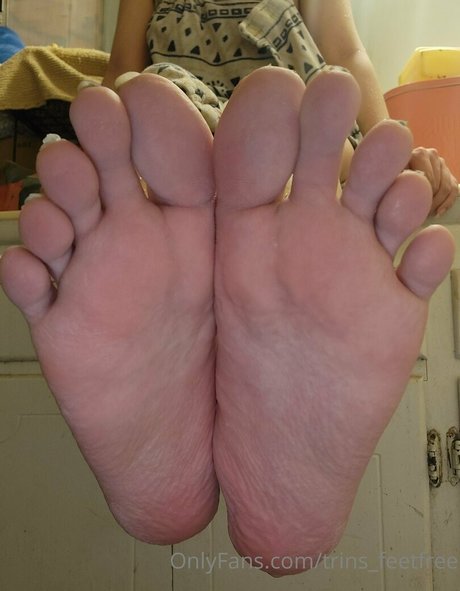 Nagie wyciekłe zdjęcie OnlyFans od Trinsfeetfree