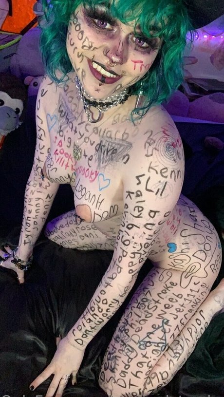Teasinglytrashed