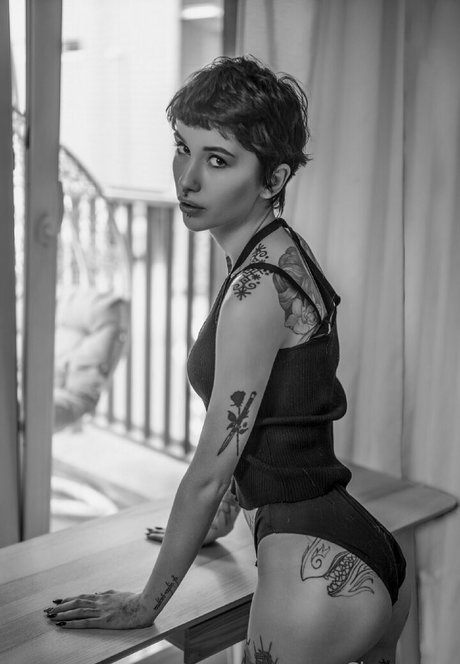 Nagie wyciekłe zdjęcie OnlyFans od Chantaise