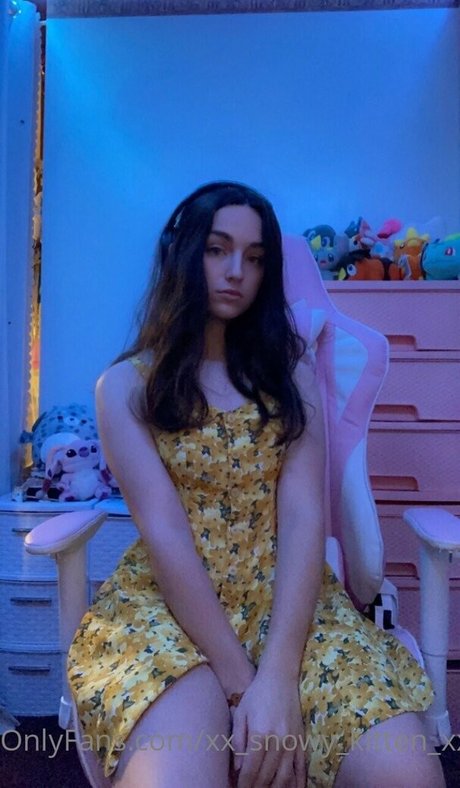Nagie wyciekłe zdjęcie OnlyFans od Snowykittengames