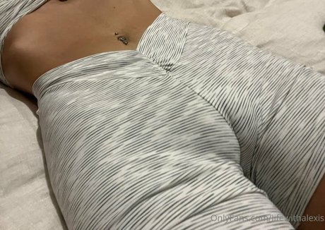 Nagie wyciekłe zdjęcie OnlyFans od Lifewithalexis