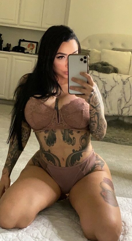 Nagie wyciekłe zdjęcie OnlyFans od Cassiecursesfree
