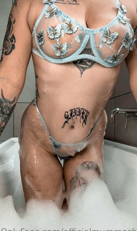 Nagie wyciekłe zdjęcie OnlyFans od Officialmummashayfree