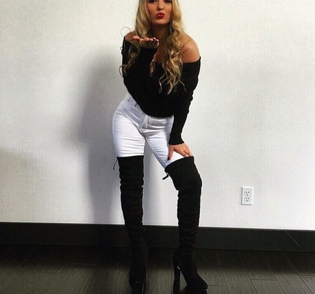 Nagie wyciekłe zdjęcie OnlyFans od Kimi Mcfarland