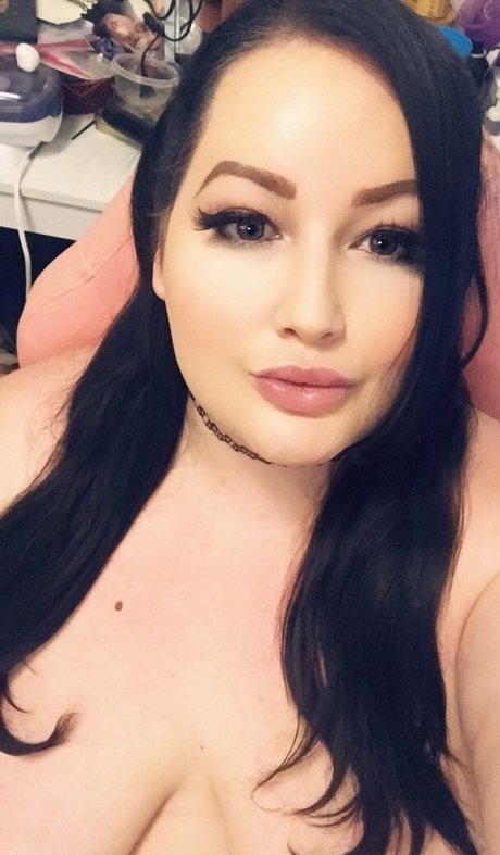 Nagie wyciekłe zdjęcie OnlyFans od Elizaallure