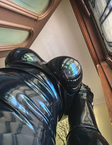 Nagie wyciekłe zdjęcie OnlyFans od Latexalina