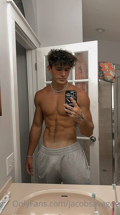 Nagie wyciekłe zdjęcie OnlyFans od Jacobsavagee