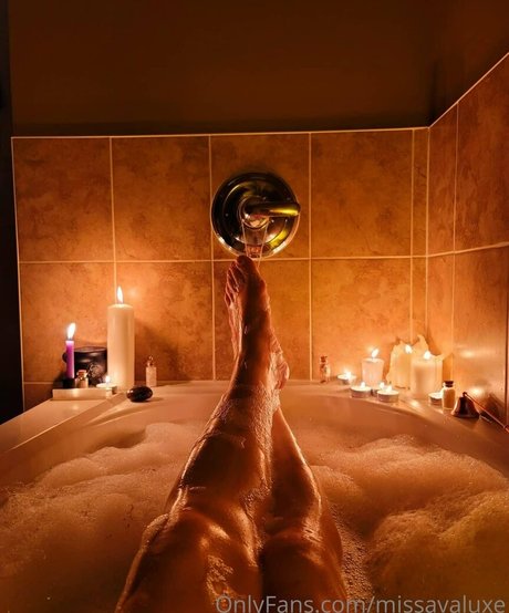 Nagie wyciekłe zdjęcie OnlyFans od Avaluxe