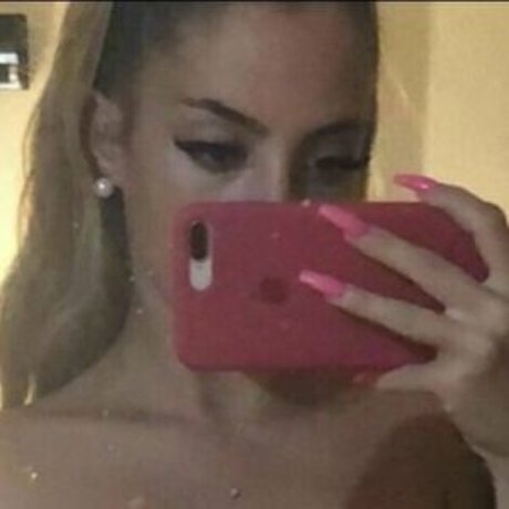 Nagie wyciekłe zdjęcie OnlyFans od Lauraonlyfree