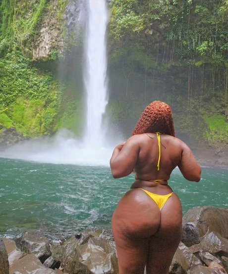 Nagie wyciekłe zdjęcie OnlyFans od Chocolateleia
