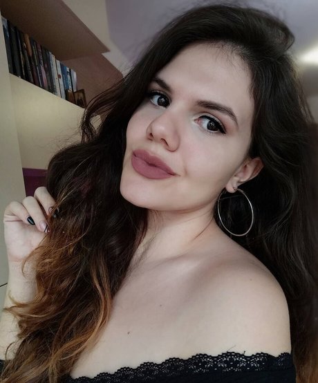 Nagie wyciekłe zdjęcie OnlyFans od Eliza Stefanova
