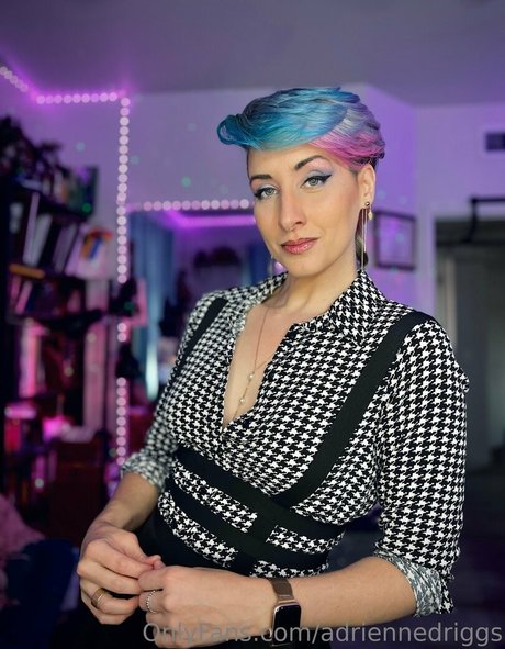 Nagie wyciekłe zdjęcie OnlyFans od Adriennedriggs