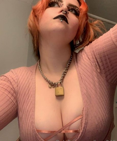 Nagie wyciekłe zdjęcie OnlyFans od Lynn249