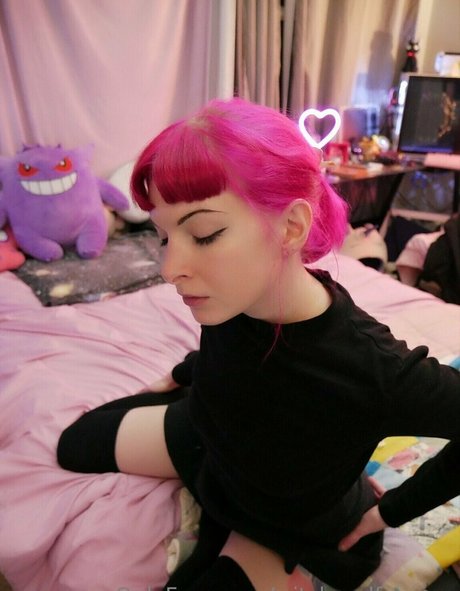 Witchandfamous