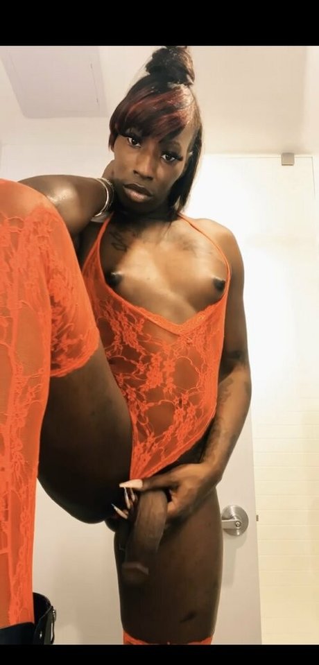 Nagie wyciekłe zdjęcie OnlyFans od Amazonbaycardi