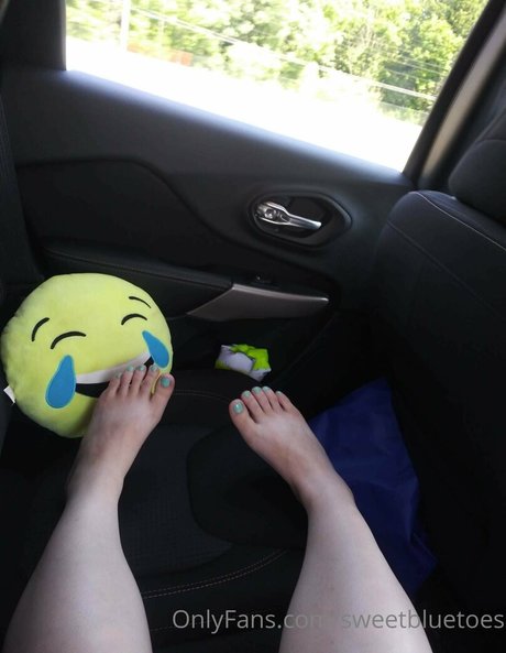 Nagie wyciekłe zdjęcie OnlyFans od Sweetbluetoes