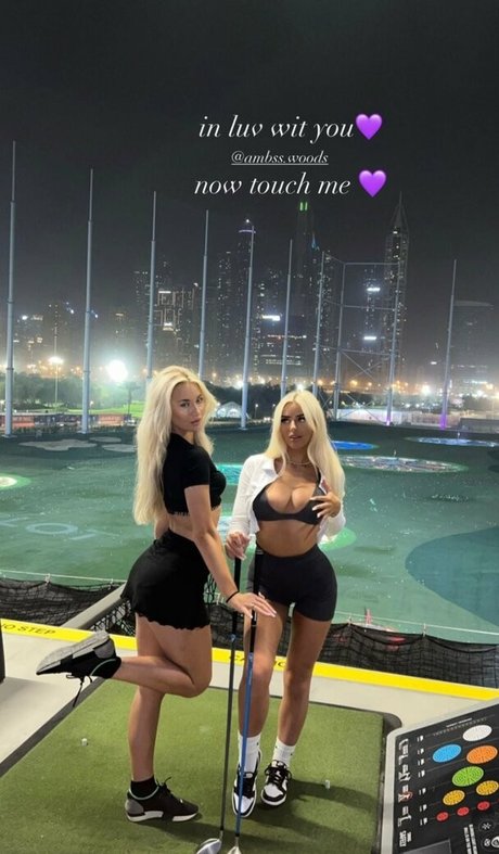 Nagie wyciekłe zdjęcie OnlyFans od Ellie Coldwell