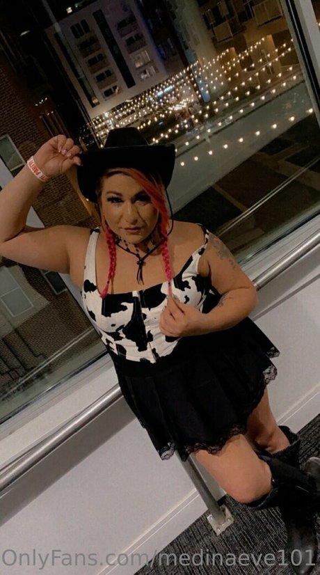Nagie wyciekłe zdjęcie OnlyFans od Medinaeve101