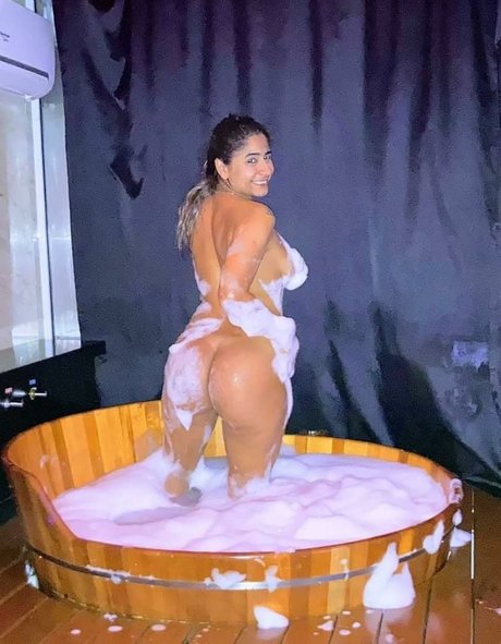 Anny Araujo