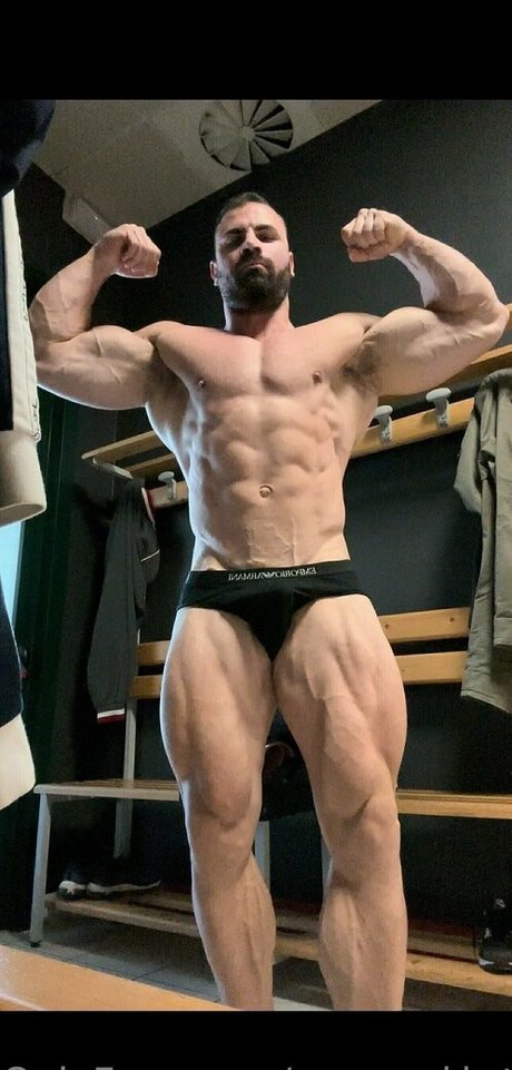 Nagie wyciekłe zdjęcie OnlyFans od Marcopino91