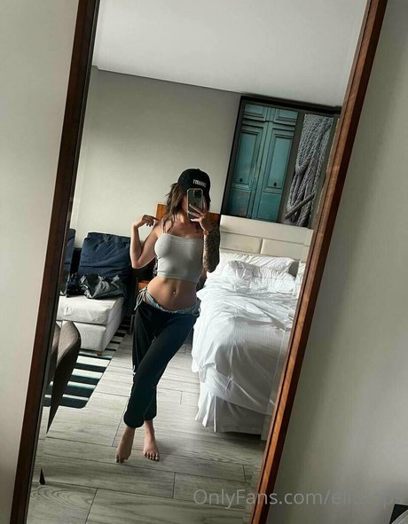 Nagie wyciekłe zdjęcie OnlyFans od Elitaops