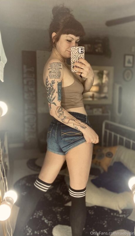 Raebygirl