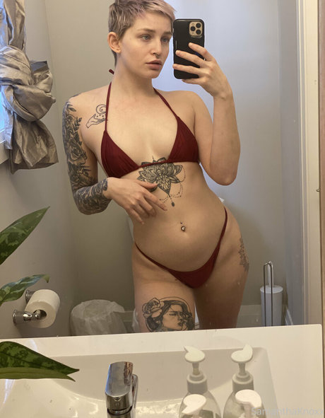 Nagie wyciekłe zdjęcie OnlyFans od Samanthaknoxxoxo