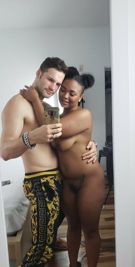 Nagie wyciekłe zdjęcie OnlyFans od Averyjane