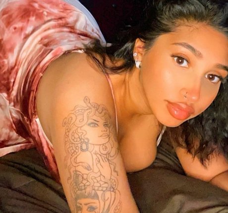 Nagie wyciekłe zdjęcie OnlyFans od Jeanette Prakash