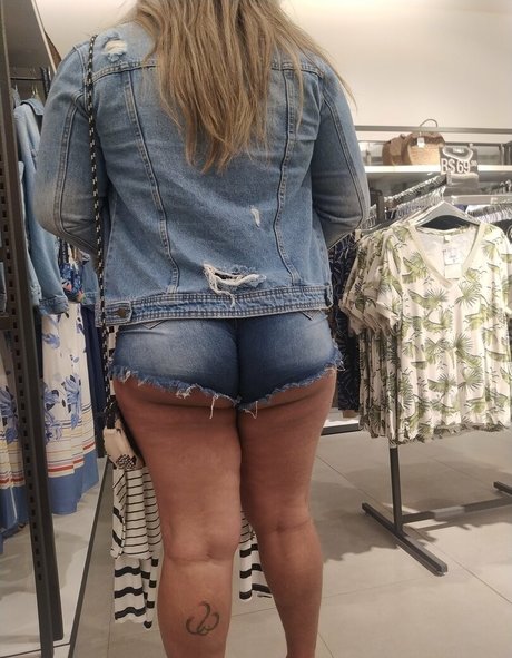 Grasiely Guanandy