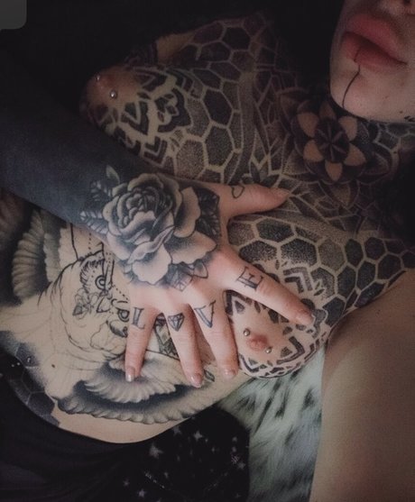 Nagie wyciekłe zdjęcie OnlyFans od Sian Keela