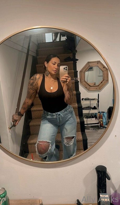 Nagie wyciekłe zdjęcie OnlyFans od Jenna Skiba