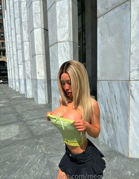 Nagie wyciekłe zdjęcie OnlyFans od Meowbarbiefree