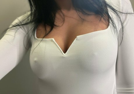 Tonnyandmia