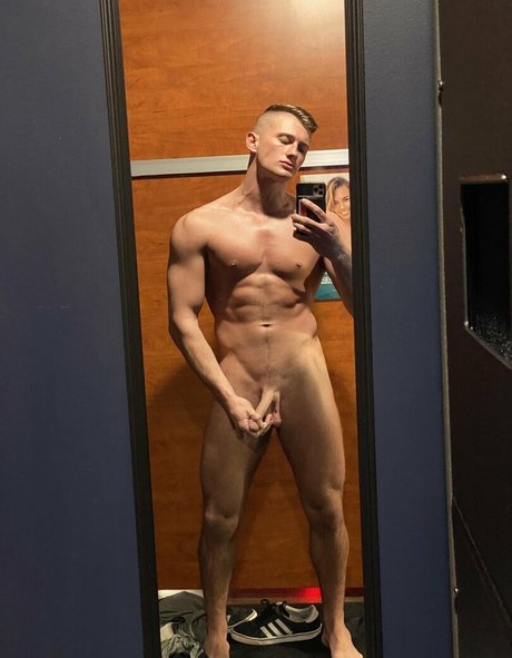 Nagie wyciekłe zdjęcie OnlyFans od Kaydengodly