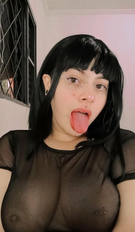 Nagie wyciekłe zdjęcie OnlyFans od Bratzsww