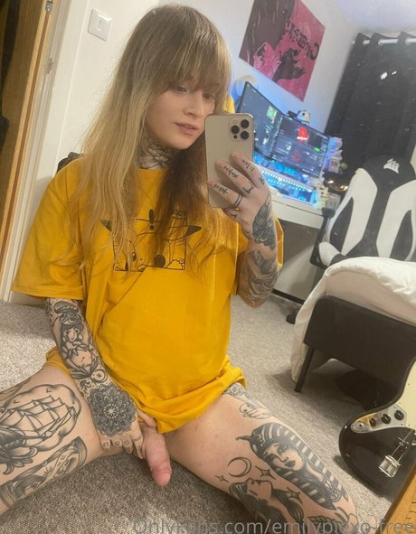 Nagie wyciekłe zdjęcie OnlyFans od Emilypiexofree