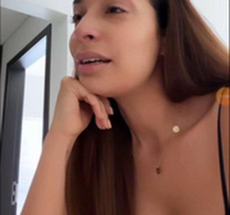 Nagie wyciekłe zdjęcie OnlyFans od Lamiya Slimani