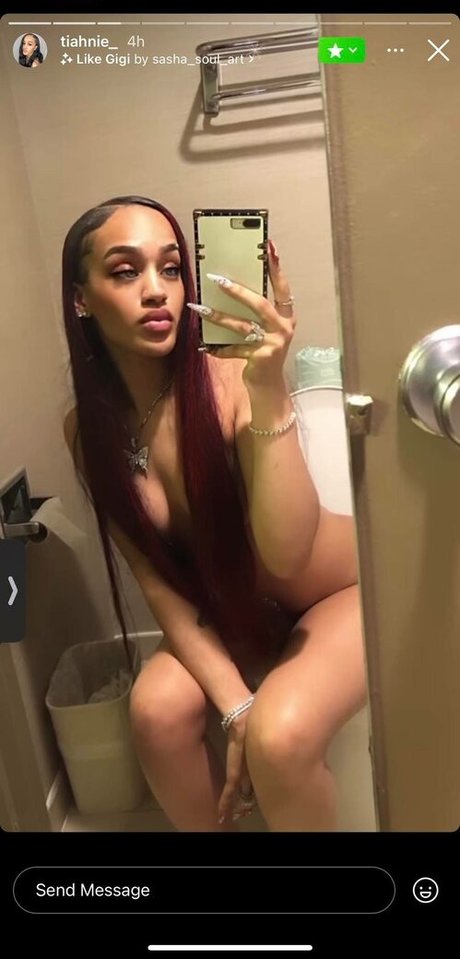Nagie wyciekłe zdjęcie OnlyFans od Tiahnie