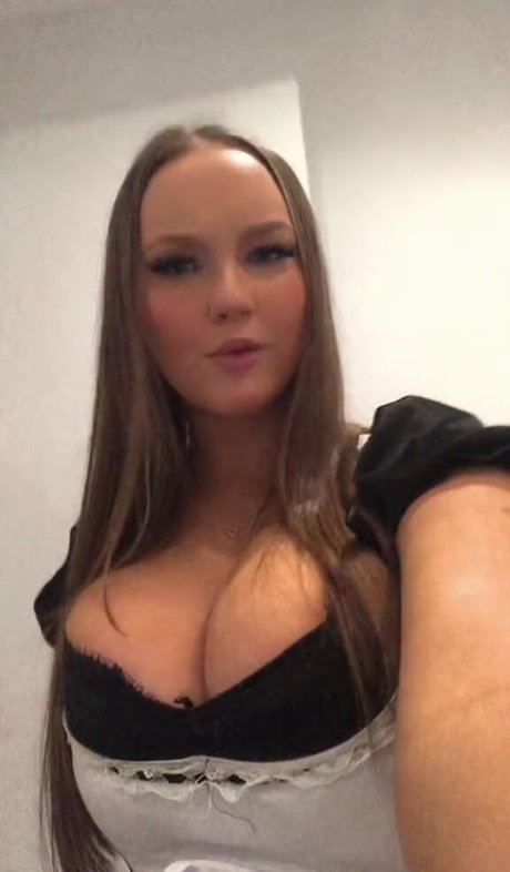 Nagie wyciekłe zdjęcie OnlyFans od Ella B