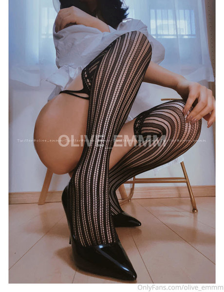 Nagie wyciekłe zdjęcie OnlyFans od Oliveemmm