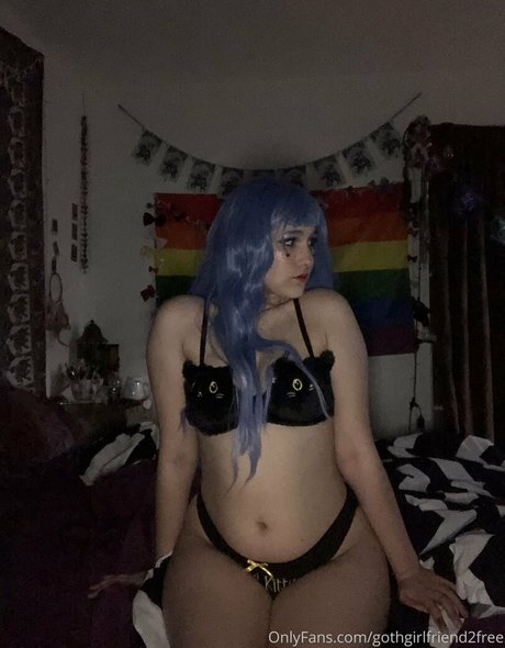 Gothgirlfriend2free