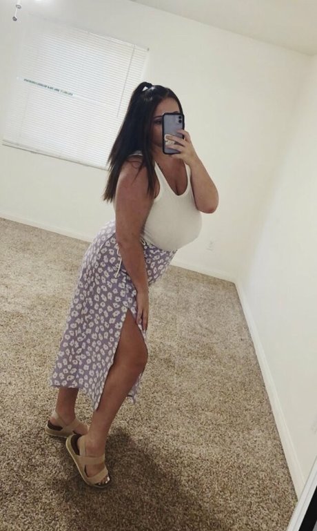 Autumn Lee