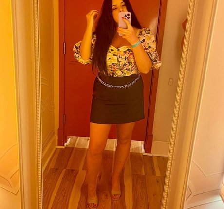 Nagie wyciekłe zdjęcie OnlyFans od Terrisa Bukovinac