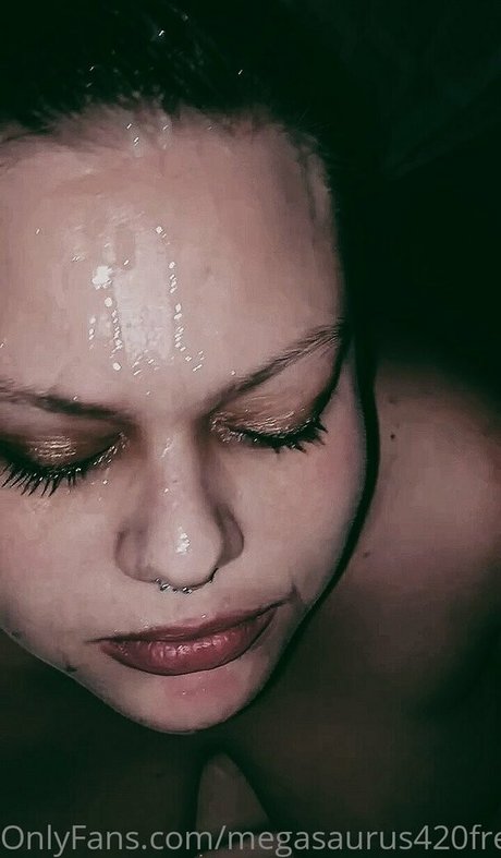 Nagie wyciekłe zdjęcie OnlyFans od Megasaurus420xofree