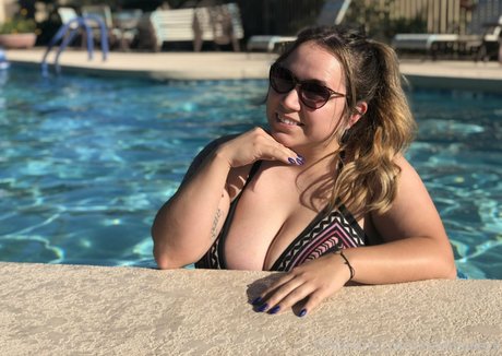 Nagie wyciekłe zdjęcie OnlyFans od Madibaileyx