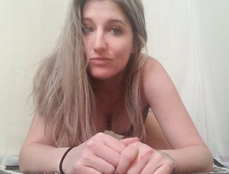 Nagie wyciekłe zdjęcie OnlyFans od Nofacegirl2021