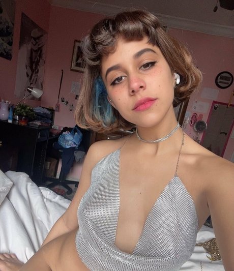 Nagie wyciekłe zdjęcie OnlyFans od Littlebunnygrl